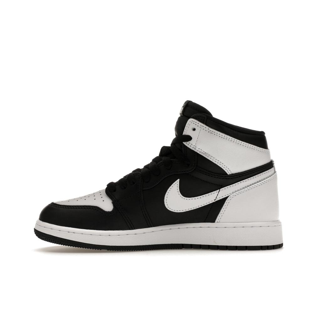 Air Jordan 1 Retro High OG GS 'Reverse Panda' FD1437-010