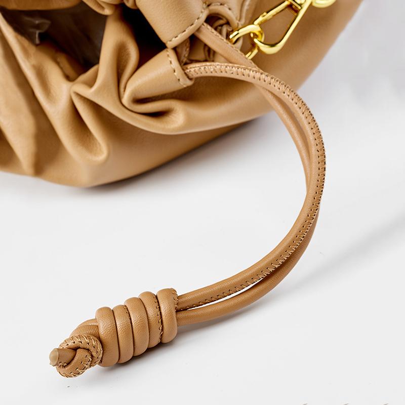 Designer Marke Damen Handtasche Leder Schulter Messenger Mädchen Täglich Mini Kette Tasche mit Kordelzug für Damen Neuer Trend Bucket Crossbody Pack