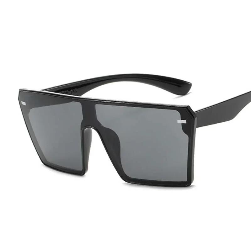 Fashion Oversized Square Sunglasses Woman Fashion Brand Big Frame Female Sun Glasses Vintage Outdoor Driver Gradient Sunglasses
