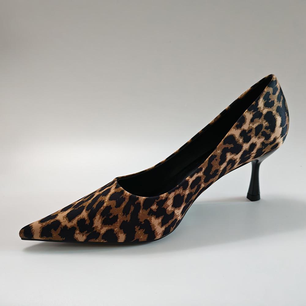 Women Leopard Print Pointed Toe Pumps Kitten Heels 7cm Dress Shoes for Office Wedding Party