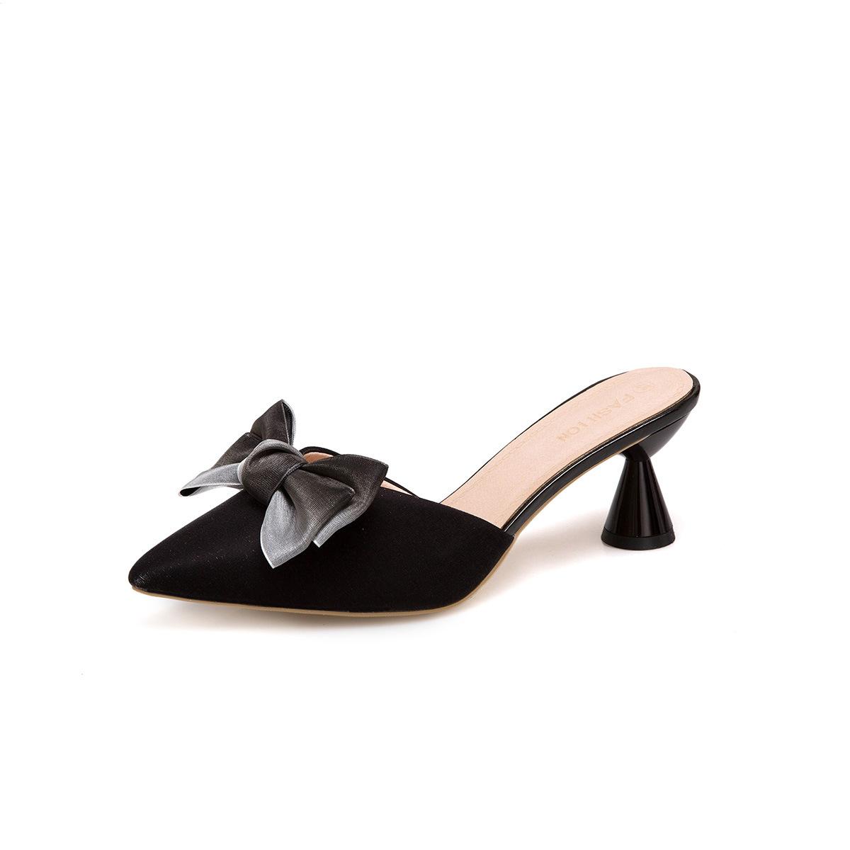 

Летние атласные босоножки на высоком каблуке с острым носком на толстом каблуке и бантом 37