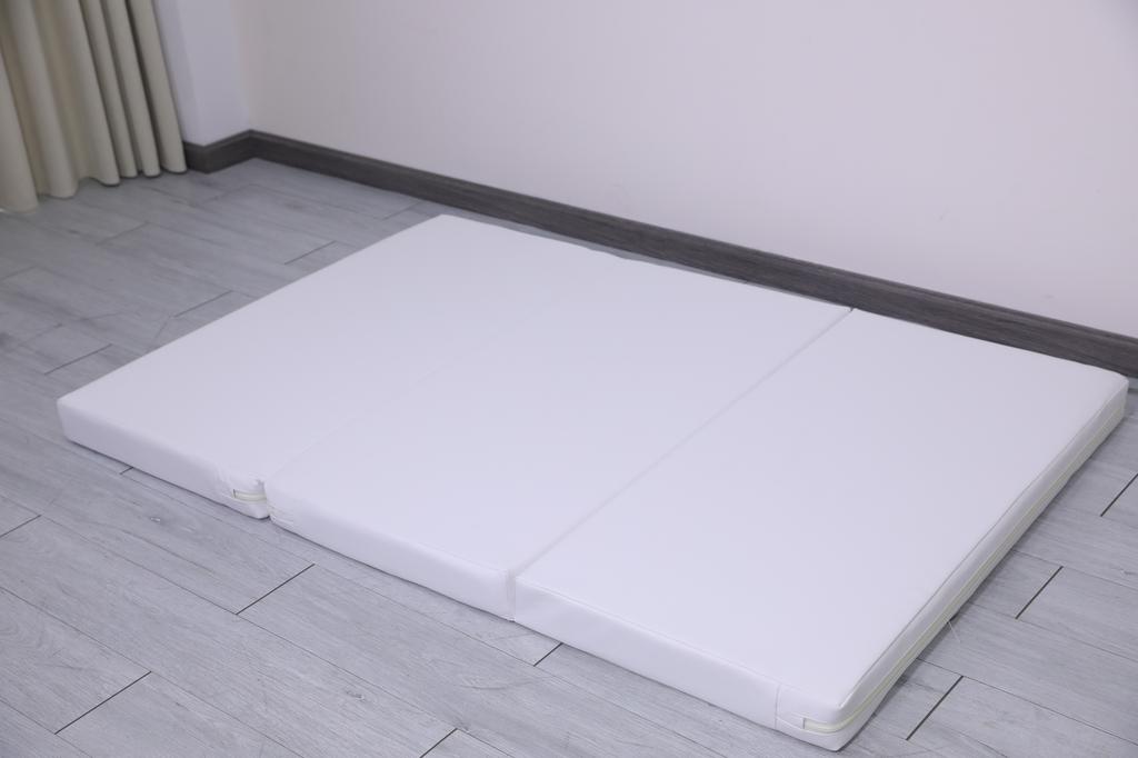 Gymnastic Mattress Satellite Pu 150X100X8 Cm - Three-Piece White