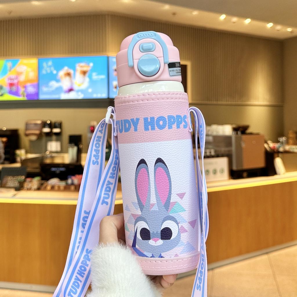 Zootopia Large-capacity Insulated Water Bottle, Outdoor Water Cup, Suitable for Students, Children and Car Use.