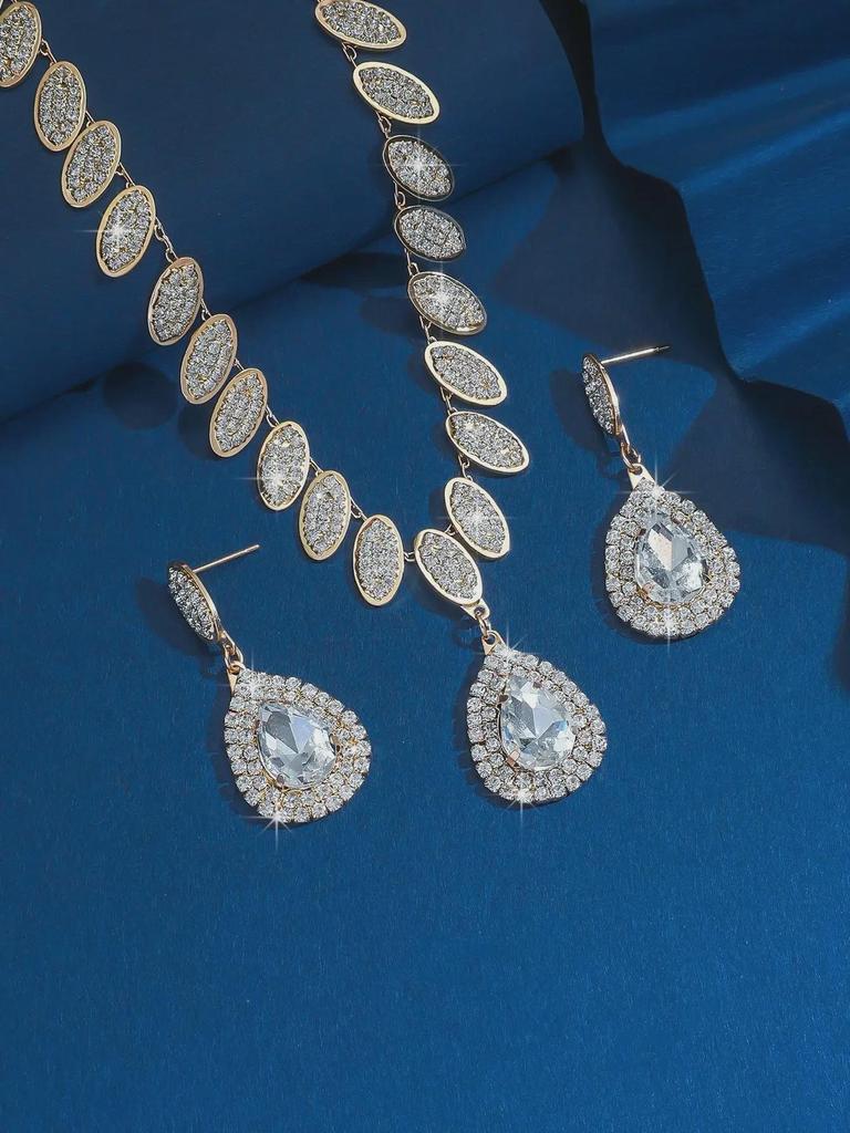Elegant Diamond Earrings & Necklace Set - Luxury Jewelry for Ladies, Perfect for Dinner and Weddings, European & American Style.