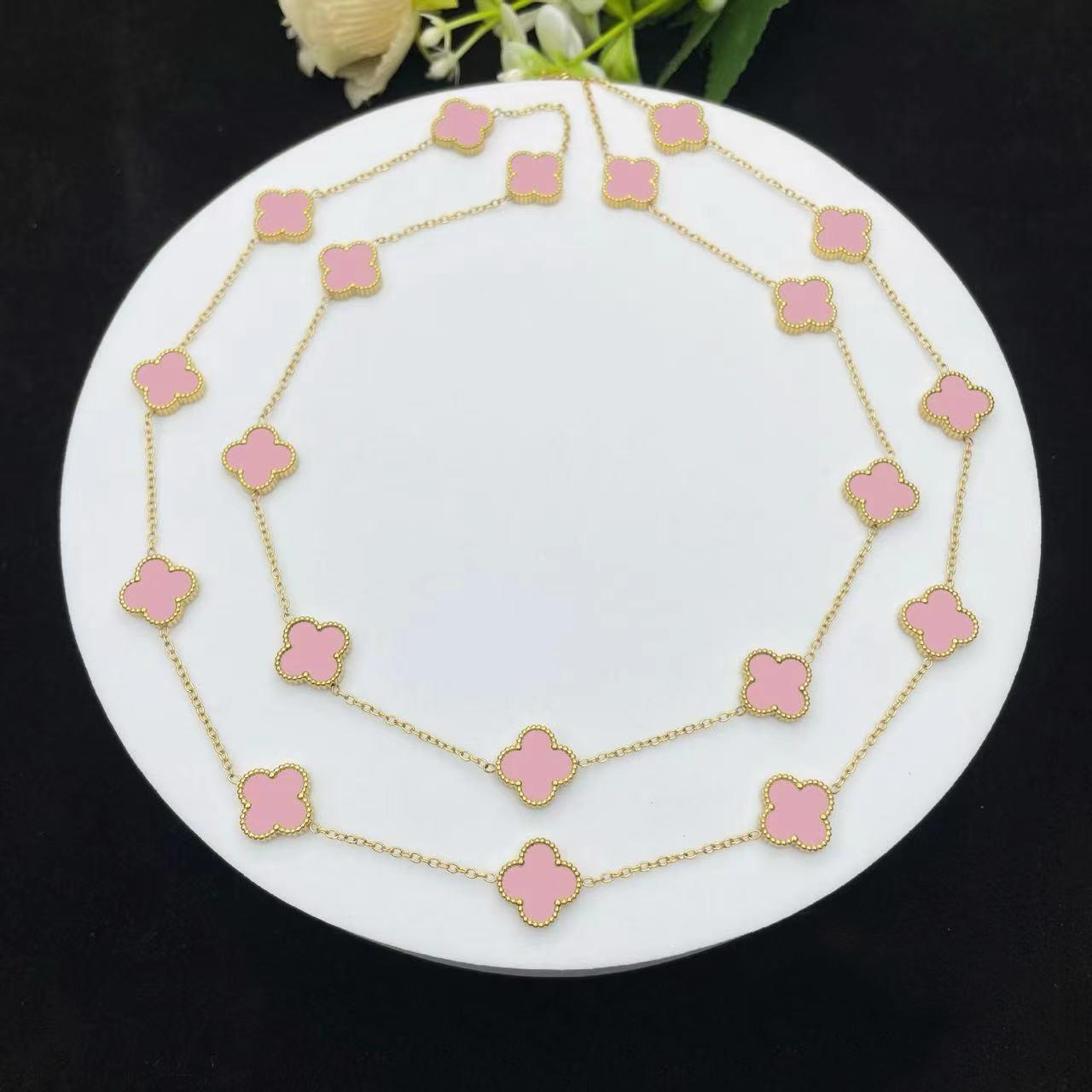 Классический стиль Двусторонний 20 цветов Четырехлистный клевер 18К Цепочка для свитера Длина 90см Легкая роскошь Высокое чувство Женское ожерелье розовый