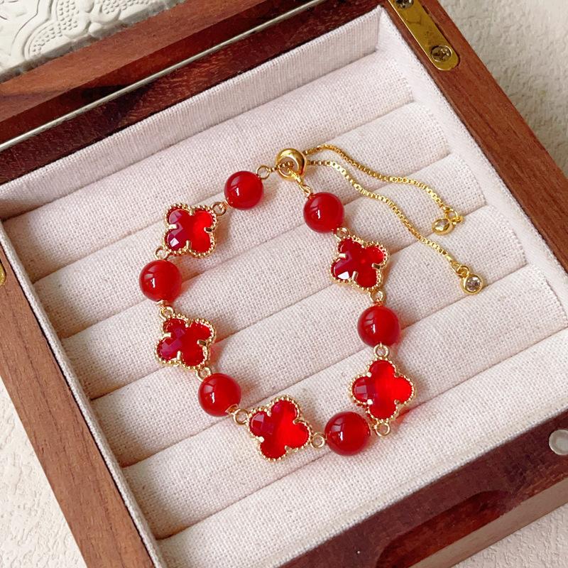 Natural crystal jewelry, five-flower four-leaf clover, pull-out bracelet bracelet.