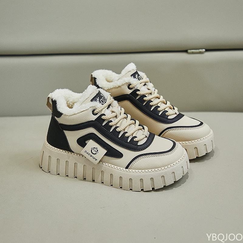 High cut thick soled casual comfortable cotton shoes lace up snow boots women's winter new fashionable versatile short boots