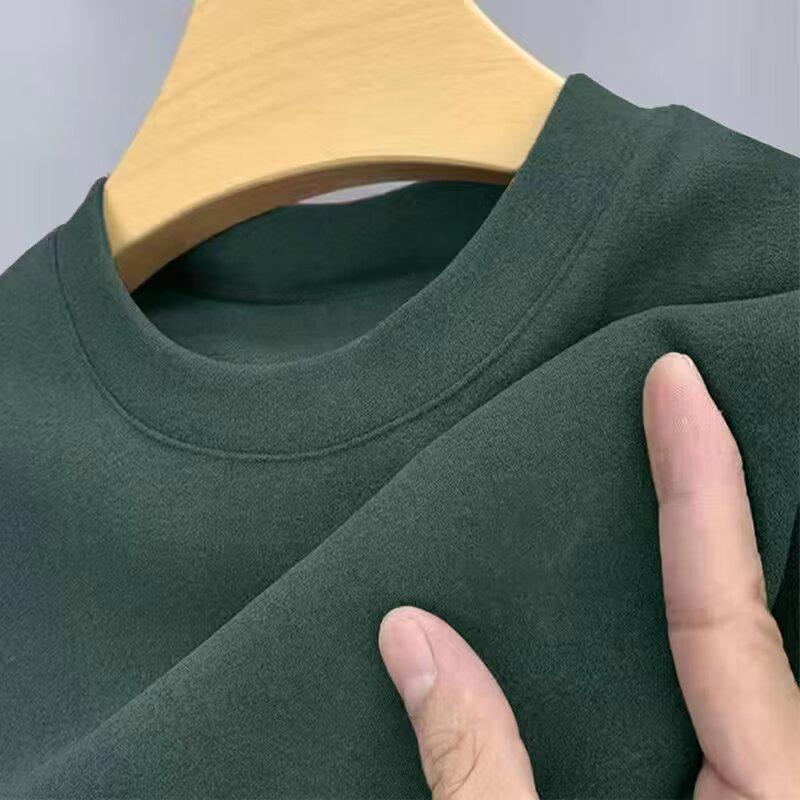 Men's German Velvet Long-Sleeve Round Neck T-Shirt - Hong Kong Style Casual Top for Autumn/Winter 2023.