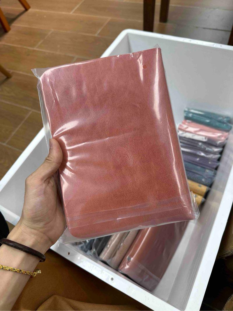 Handmade Genuine Leather A5 Retro Cowhide Notebook – Simple & Elegant Meeting Minutes Journal