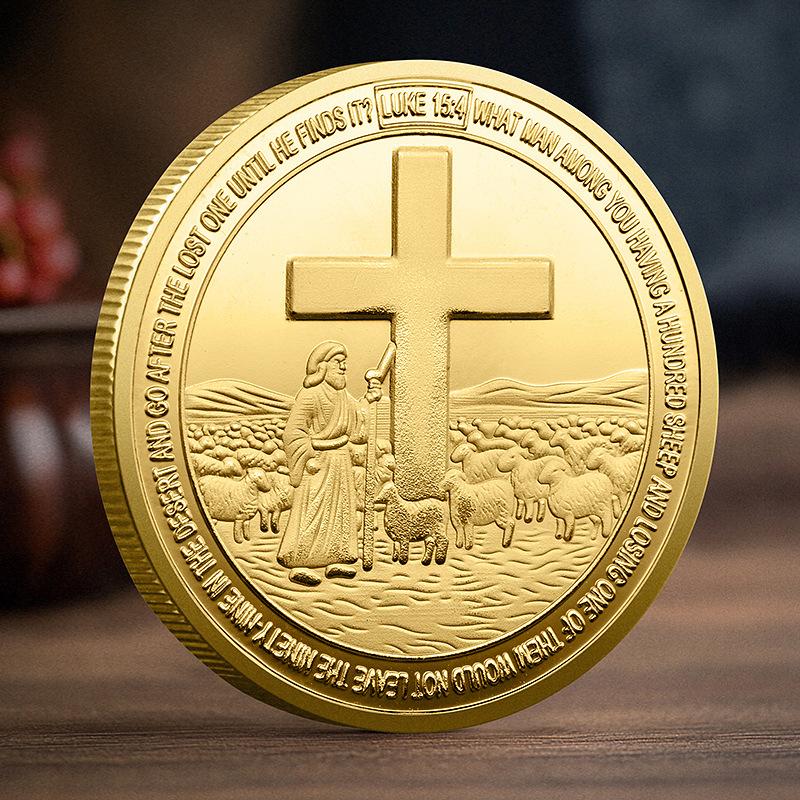 Pope Francis commemorative coin Colorful Printed Relief Commemorative Coins Souvenir Gold-Plated Collector Coins gold