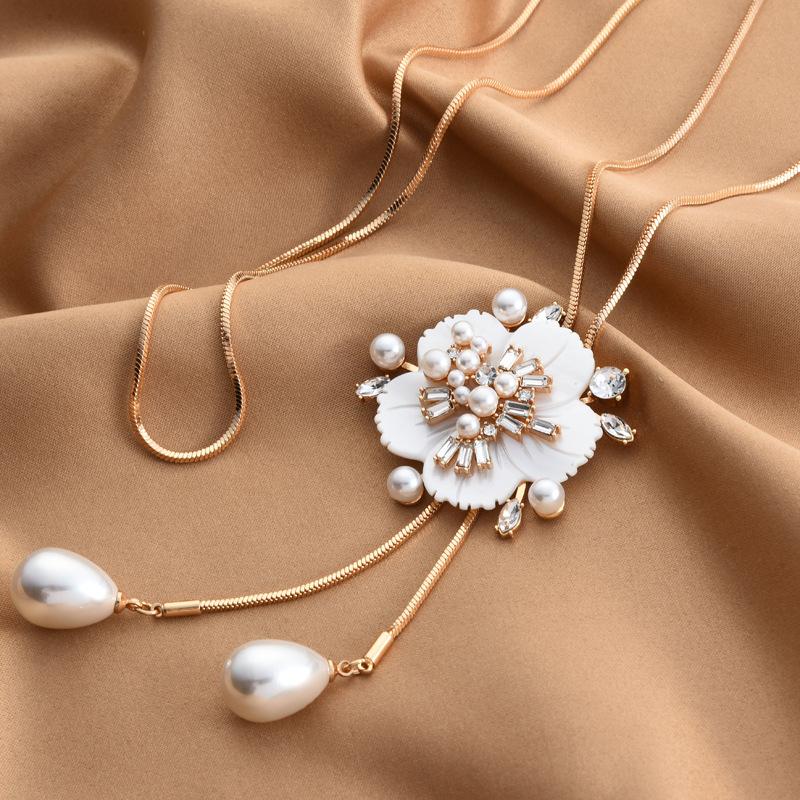 Autumn And Winter Shell Flower Sweater Chain Women S Fashion Simple Atmosphere Pearl Fringed Necklace