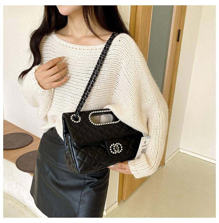 Xiaoxiangfeng pearl wrist new portable shoulder trendy fashion versatile underarm bag embroidery thread diamond grid