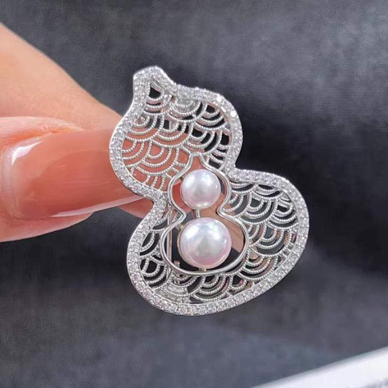 

New Chinese Style Hollow Gourd Pearl Elegant Suit Brooch For Women Clothing Coat Corsage Jewelry Accessories Gifts A2