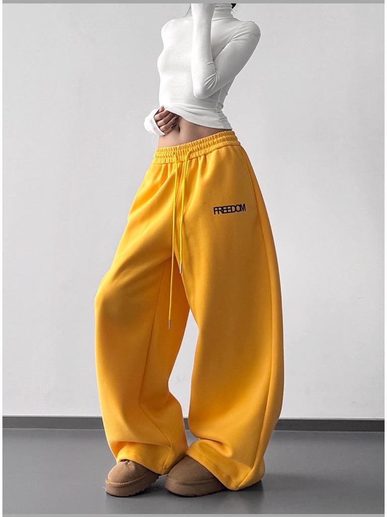 2026 Fall/Winter Red High-Waisted Wide-Leg Women's Sweatpants - Slimming, Casual, Sporty, with Drawstring, Long and Loose Fit.