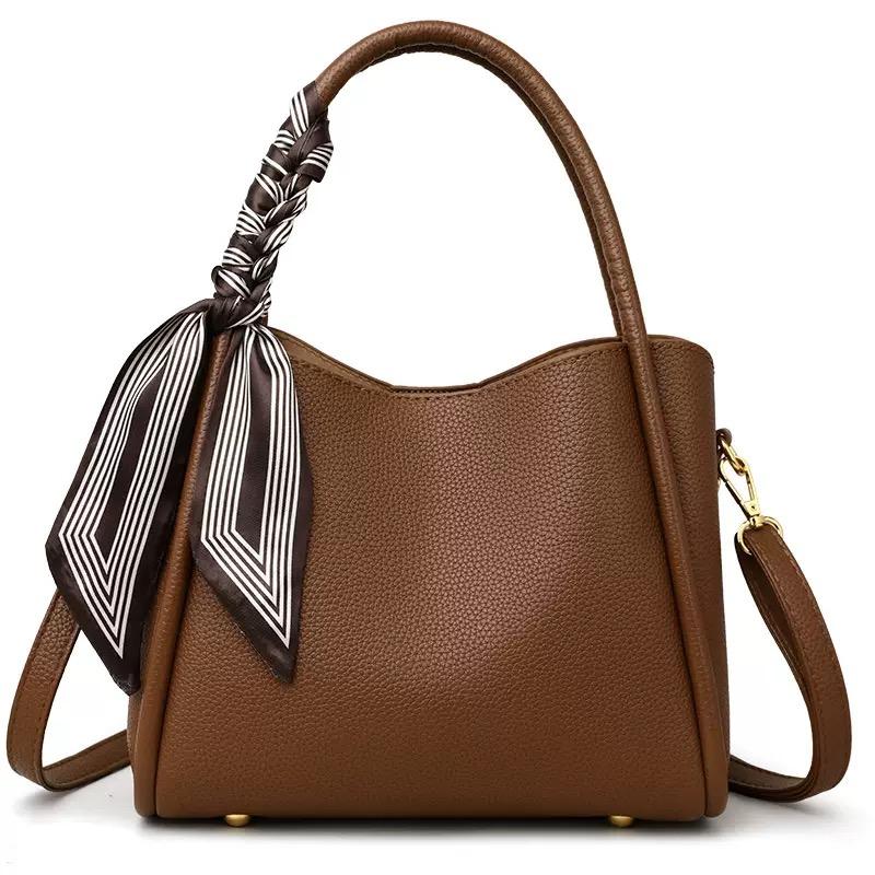 New autumn and winter fashion all-match retro style handbag solid color adjustable shoulder strap shoulder messenger bag