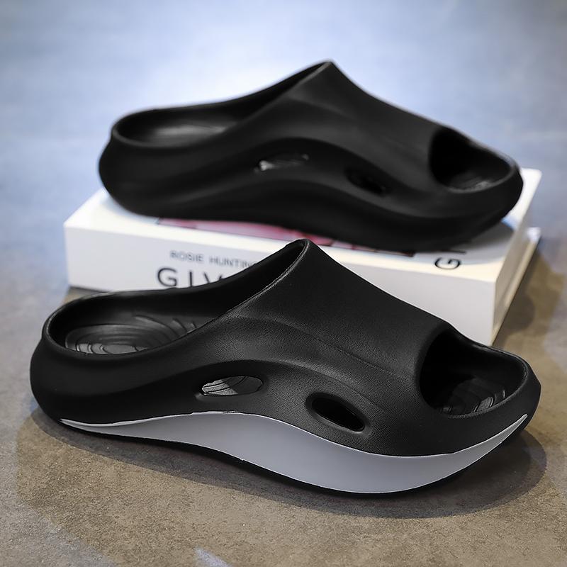 New Men Massage Slippers Slides Indoor Outdoor Sandals Beach Casual Shoes Comfortable Sole Men's Slippers Big Size