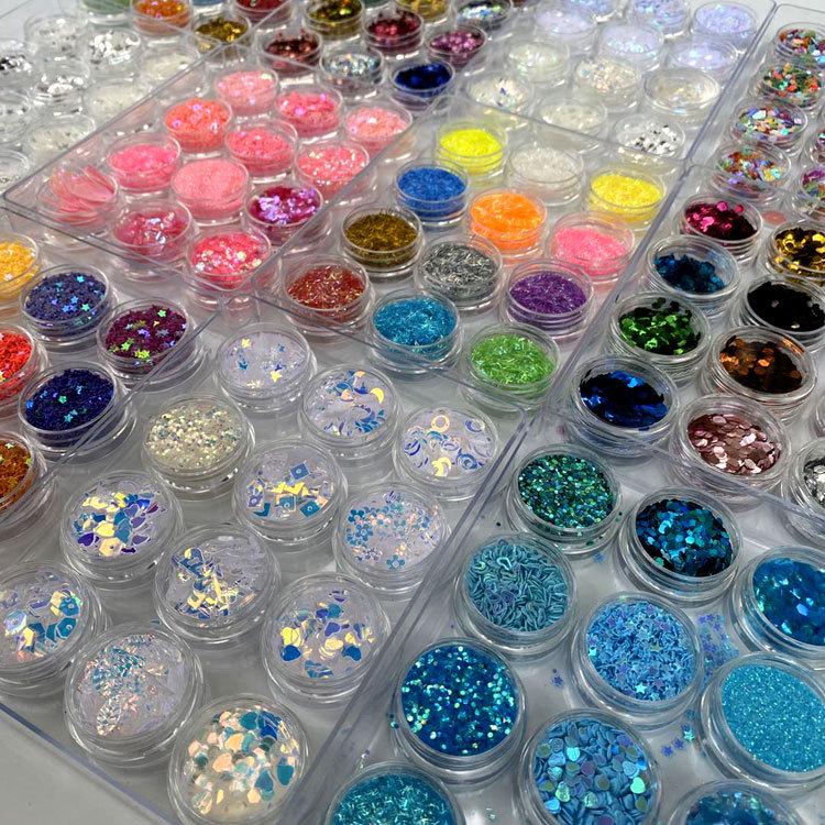 12-Farben Nail Art Glitzer Set: Rosen-, Blüten-, Herz- & Stern-Pailletten zur Handyhüllen-Dekoration