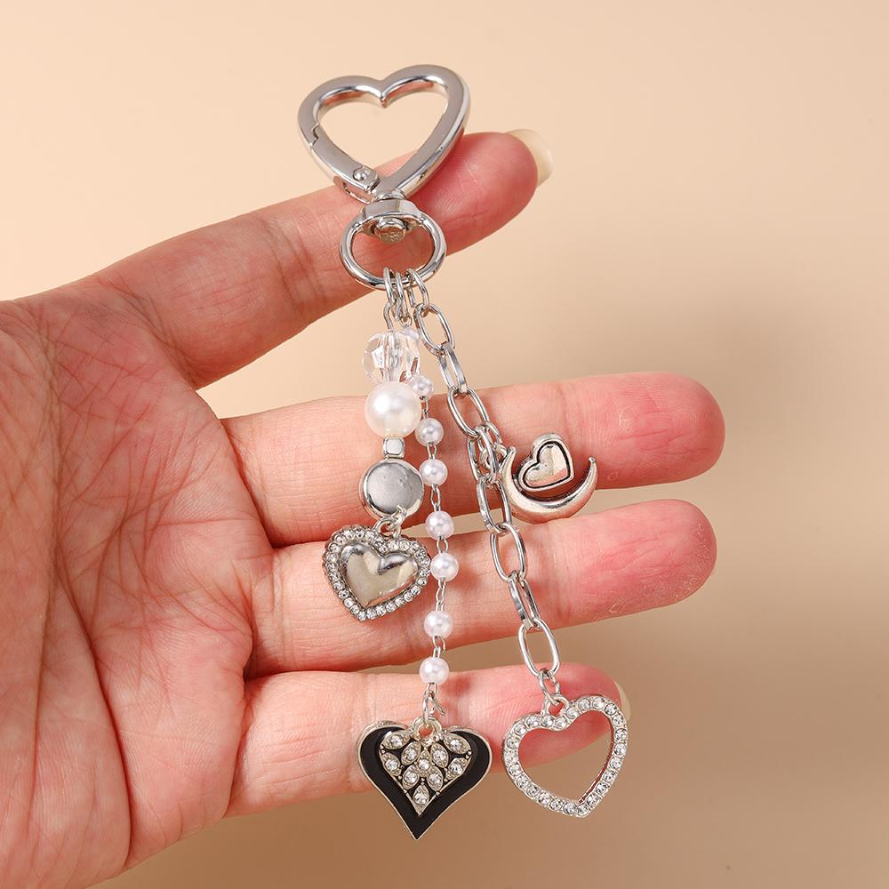 Cute Crystal Love Heart Keychain Women Girls Pear Beaded Key Ring Pendants for Women Girls Handbag Decor DIY Jewelry Gifts