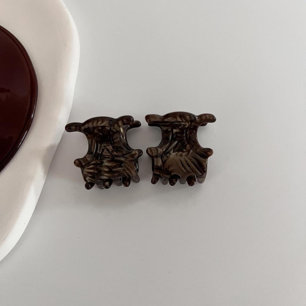 Elegant Gold Label Acetate Mini Hair Clip - Retro Style for Bangs