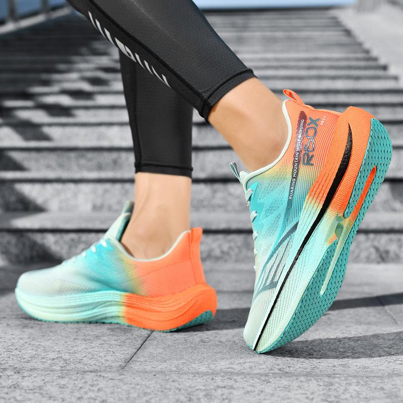 Herren Laufschuhe mit Carbonplatte und weicher Sohle, leicht, modische neue Sportschuhe für Herren, verschleißfest, rutschfest, leichte Popcorn-Sohle, lässige trendige Schuhe