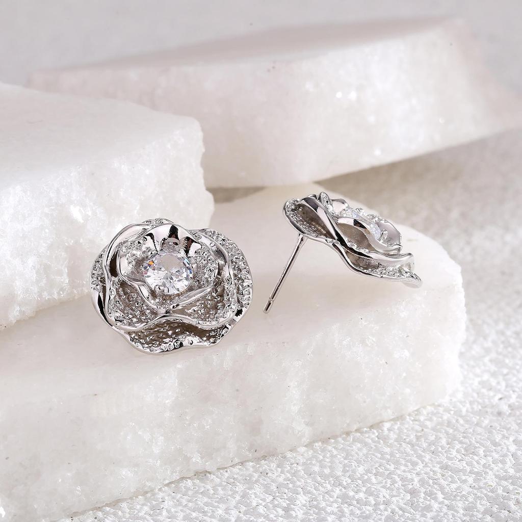 Matte Gold & Silver Hong Kong Style Designer Earrings for Women - European, American, & Korean Minimalist Collection