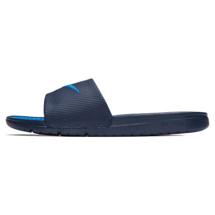 Спортивные шлепанцы Nike Benassi Solarsoft Slide Черно-синие 431884-440 38.5