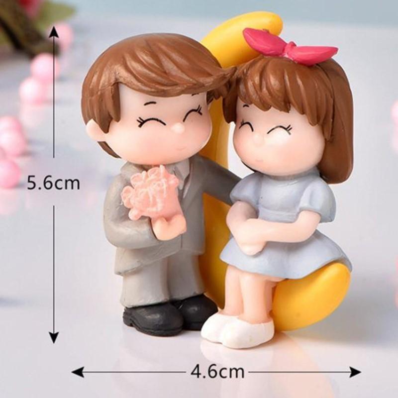 Sweety Lover Couple Chair Figurines Miniatures Fairy Garden Home Decor Desk Garden Decorative Craft Resin Craft Scene Decoration
