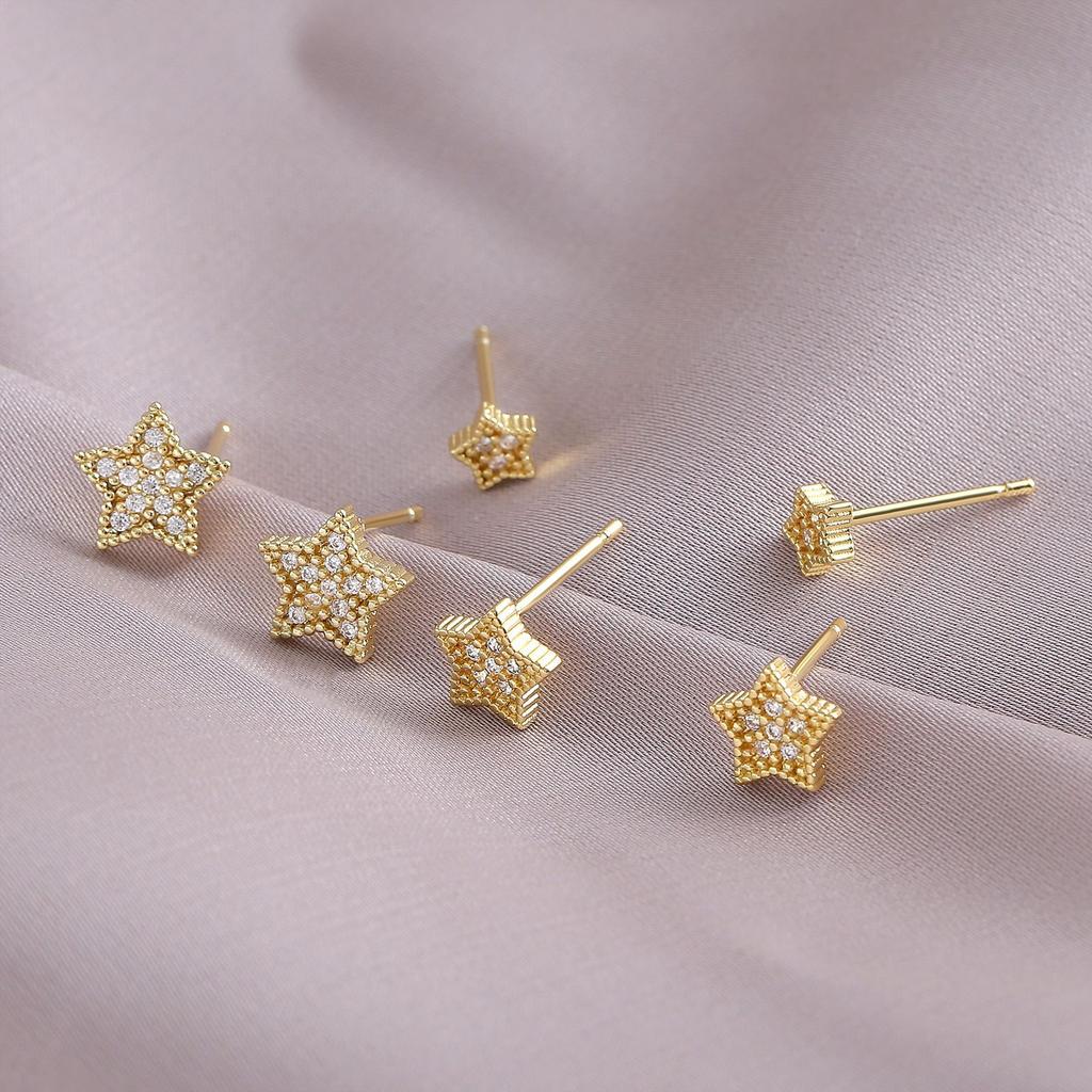 Earring with Five-pointed Star Design, Versatile and Trendy Earrings, Luxurious and Exquisite Star-shaped Earrings, High-end.