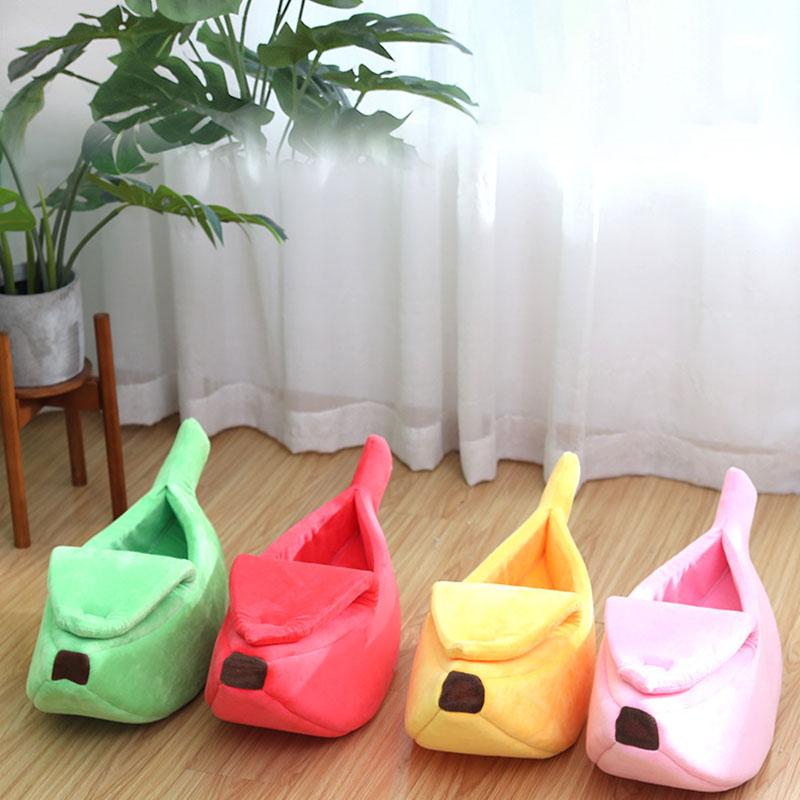 Kittens, squirrels and other small pets' banana nest for winter warmth, semi enclosed pet nest