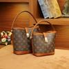 New Personalized Printed Retro Shoulder Bag Fashion Trend Large Capacity Bucket Bag Versatile High Sense Handbag Women