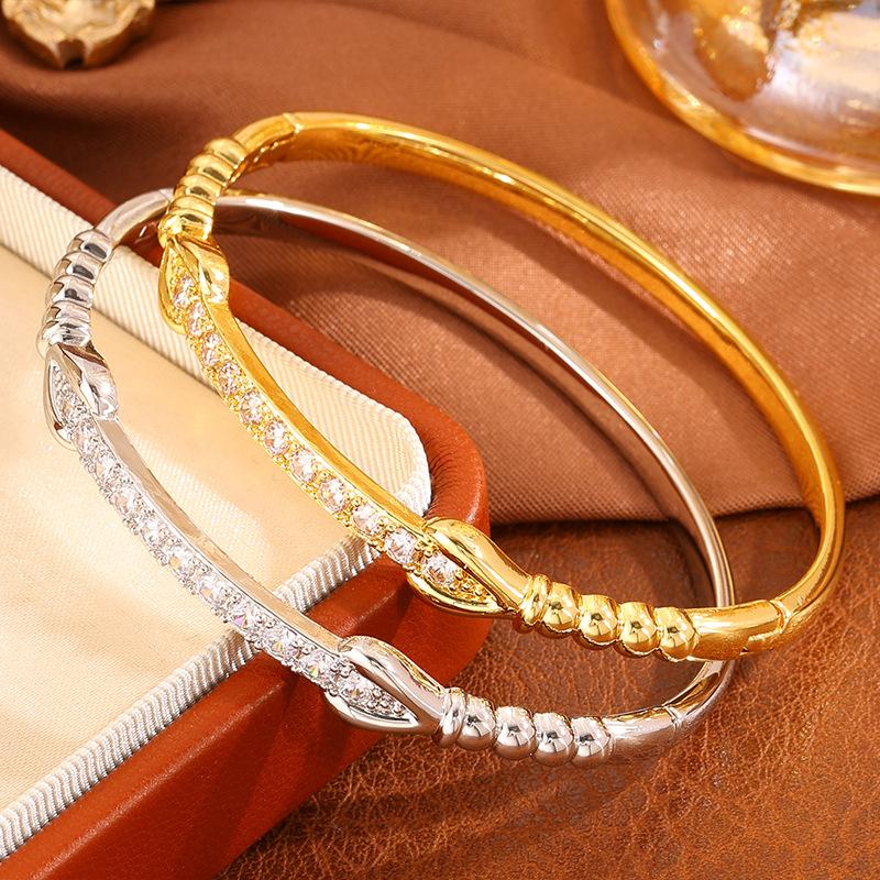 Light luxury copper gold-plated non-fading , personalized light luxury double-knot zircon , fashionable versatile