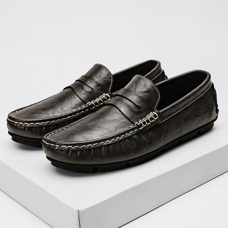 Genuien Leather Men Loafers Super Soft Casual Shoes For Men Classic Moccasins Light Boat Footwear Plus Size 38-44