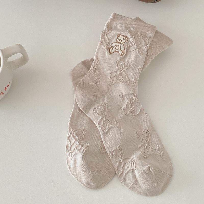 Boneless socks for women spring and autumn cute bear socks Japanese South Korea East Gate ins trendy women s socks one size