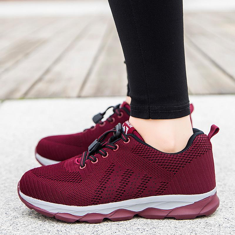 Neue leichte Freizeitsneaker für Herren und Damen, weiche und modische atmungsaktive Mesh-Laufschuhe