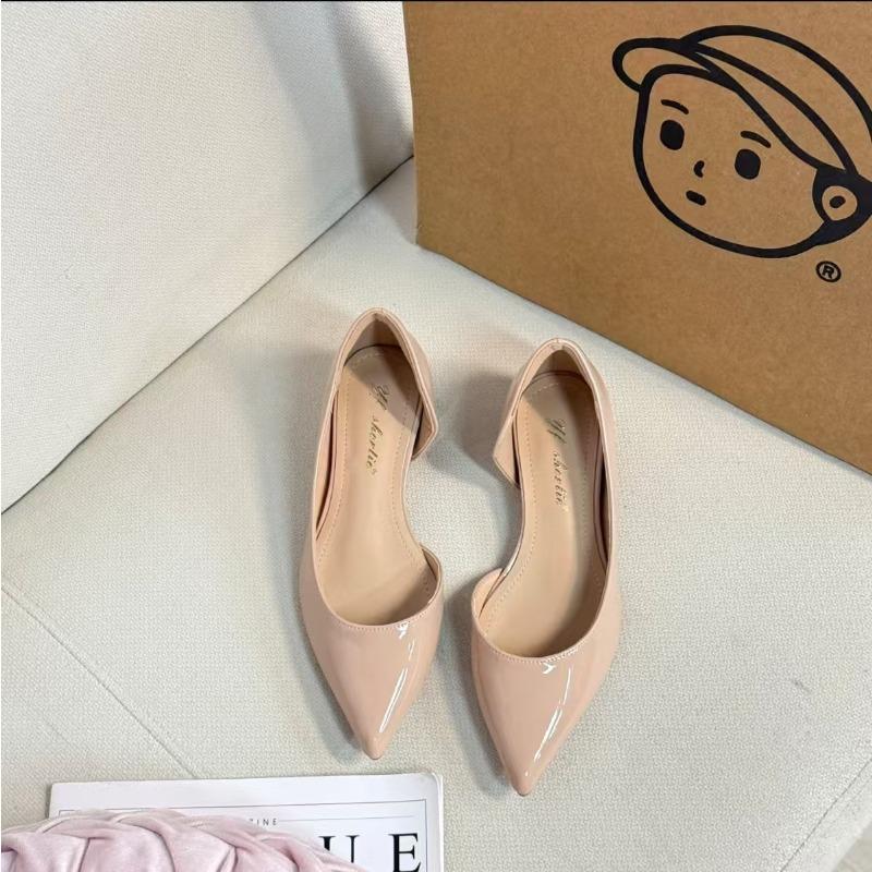 Patent leather pointed tip shallow mouth side empty single shoes new summer beautiful not tired feet Mary Jane shoes