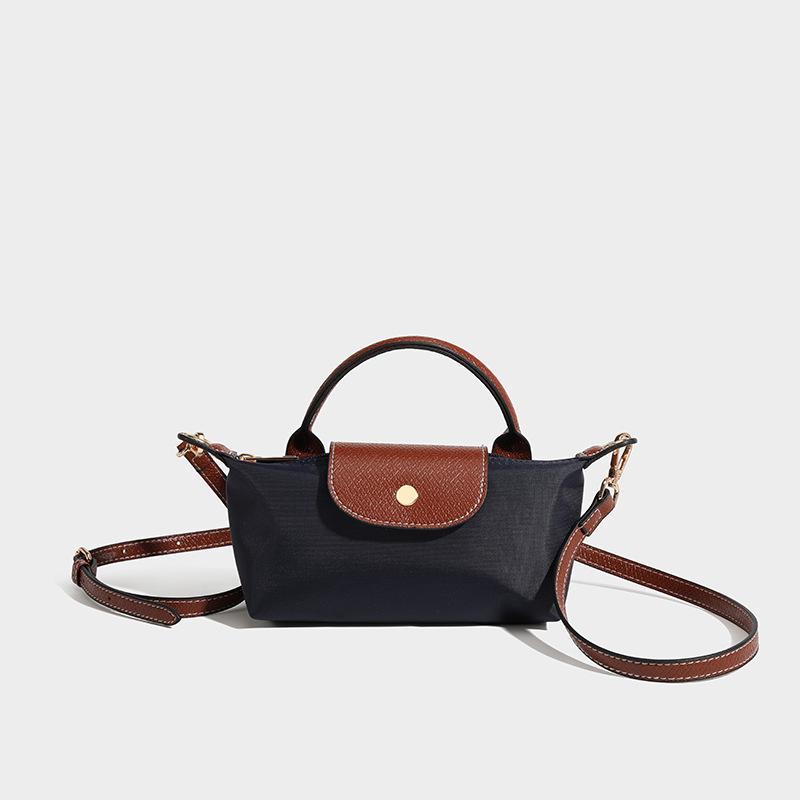 The BAY Officiële Mori Stijl Dumpling Tas 2025: Nieuwe Veelzijdige Crossbody Schoudertas Handtas van CHARHP&KEJNT.
