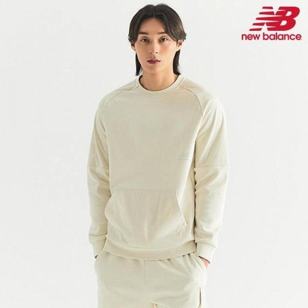 

New Balance New Balance Sweatshirt Nbncd31023 64 Common Tech Sweatshirt 095 size