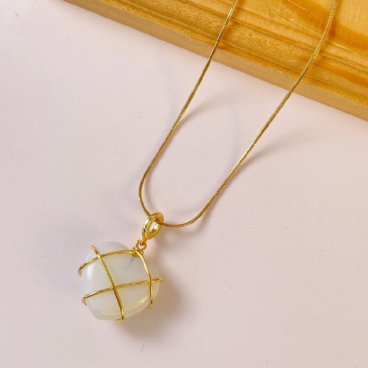 Lovely Necklace for Women Girls Jewelry with Wire Wrapped Heart Pendant Necklace
