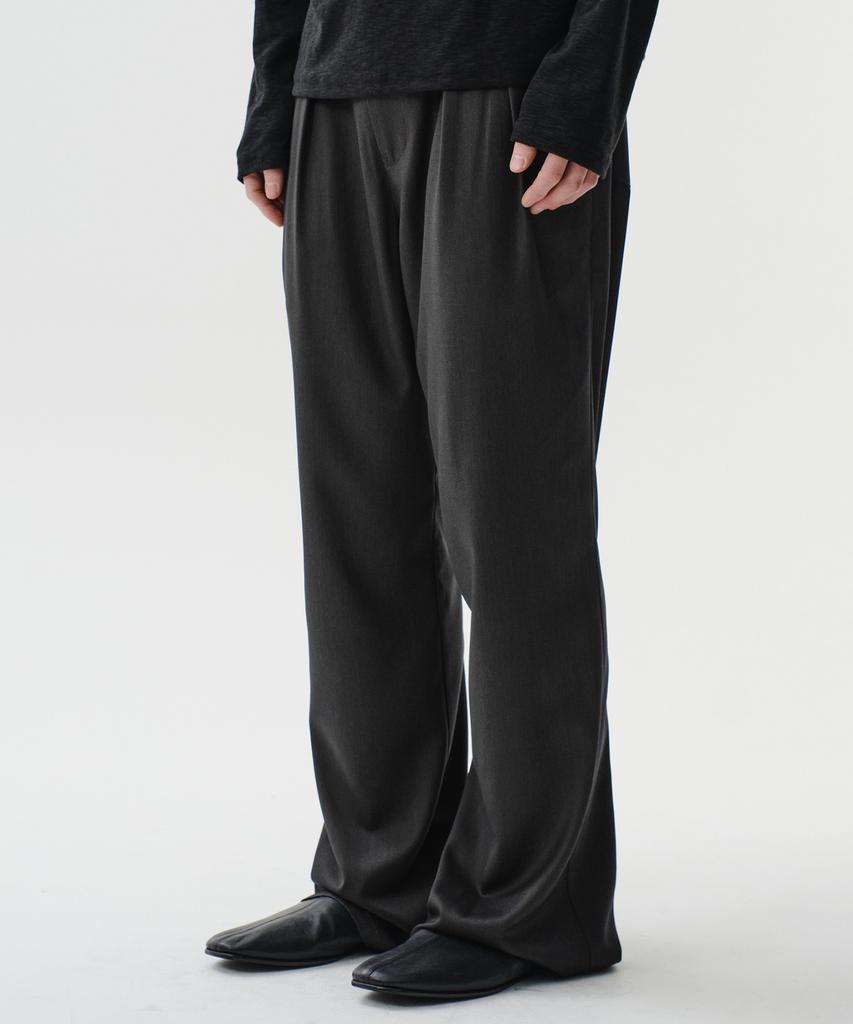 Daibeuin Button Pleated Trousers (Charcoal)