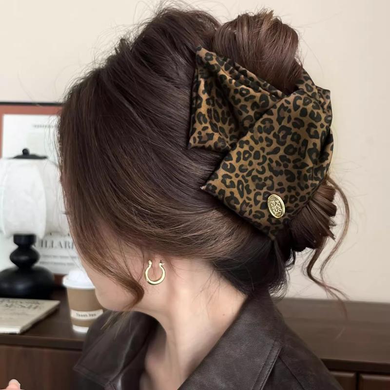 1PC Retro Leopard Print Triangular Grab Clip, Suitable for Women's High-end Hairpins, Fashionable and Personalized Hairpin Headgear