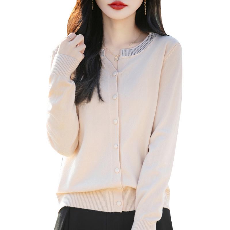 2025 Spring Women's Round Neck Velvet Cardigan Sweater