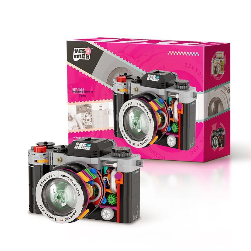Educational Retro Camera Building Blocks: Compatible with Lego, Fun High-Block Toys for Boys & Girls, Perfect as Desktop Ornaments