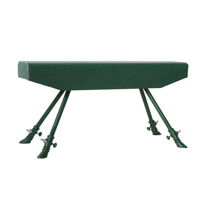 Yuèyíng Outdoor Cast Iron Training Vaulting Horse