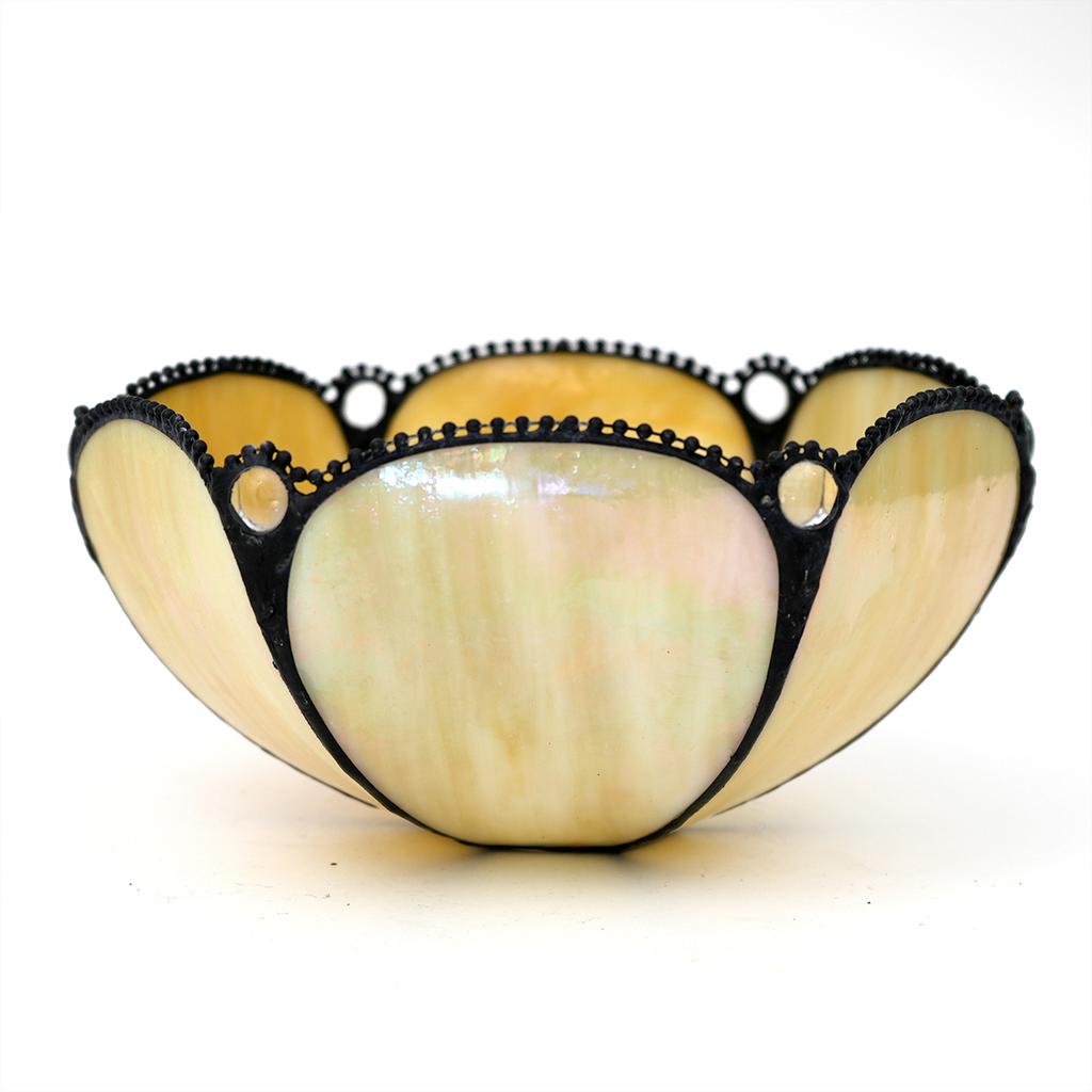 Retro lamp cover Feather Design 8" Yellow Stained Glass Lampshade - Perfect for Table, Floor Lamps & Chandeliers