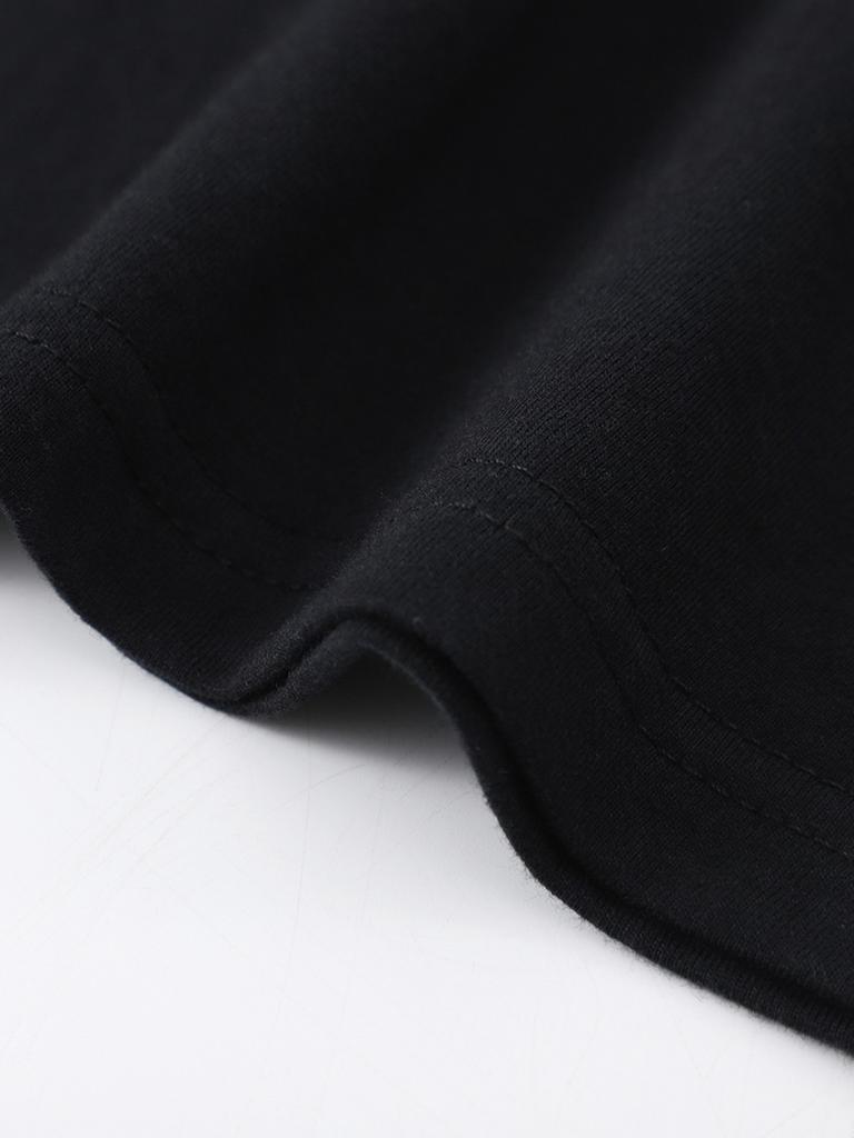 Men's Casual Graphic T-Shirt -Comfortable , Ideal for Daily Wear, 220g, Round Neck, All-Season