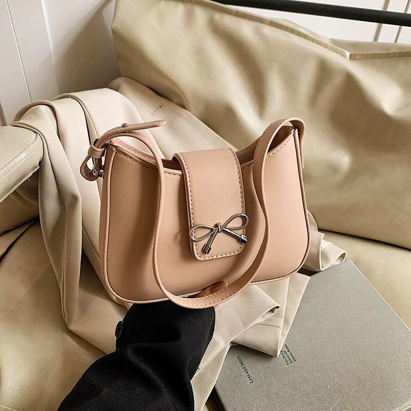 2025 new simple fashion casual small square bag women's simple fashion baguette bag trendy fashion shoulder armpit bag