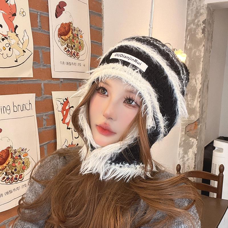 Autumn and Winter Fluffy Hat for Women Versatile Warm Wool Hat Outdoor Face Showing Small Cold Protection Lei Feng Hat Ear Protection Knit Hat