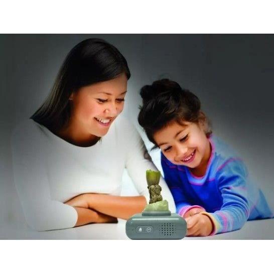 LEXIBOOK - Réveil digital avec veilleuse Groot des Gardiens de la Galaxie - Sons et mélodies, écran LCD