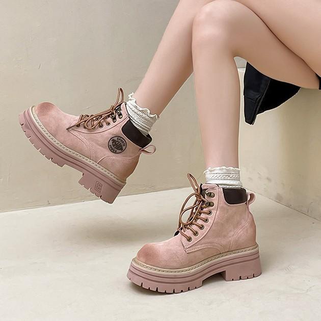 Retro platform mountaineering rhubarb boots autumn and winter fashionable and comfortable versatile heightening locomotive Martin boots women's fashi