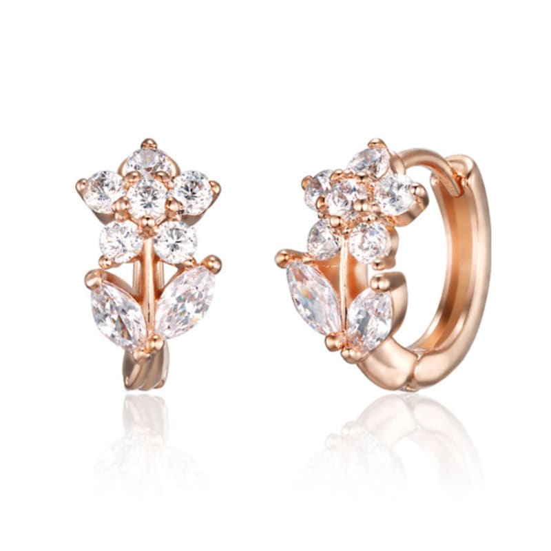 CRANNE 14K GF Simple Flower Petal One-Touch Earrings C24EGF207